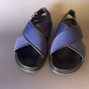 Navy Marni sandals size 41